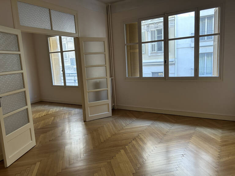 Appartement 4 pièces - rue Alfred Mortier — photo 1