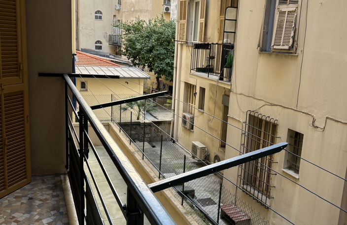 Appartement 4 pièces - rue Alfred Mortier — photo 3
