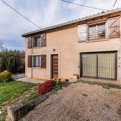 Maison 9 pièces 210400 €