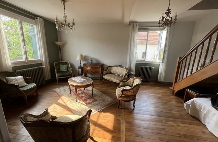 Maison de ville de 6 pièces principales — photo 2