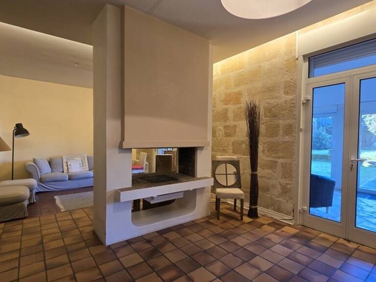 Maison de bourg de 6 pièces principales — photo 1
