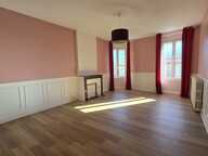 Maison de bourg de 6 pièces principales — photo 2