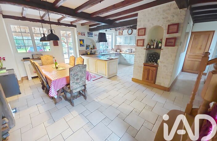 Vente Maison/villa 8 pièces — photo 3