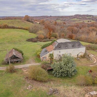 Maison 1 pièces 317700 €