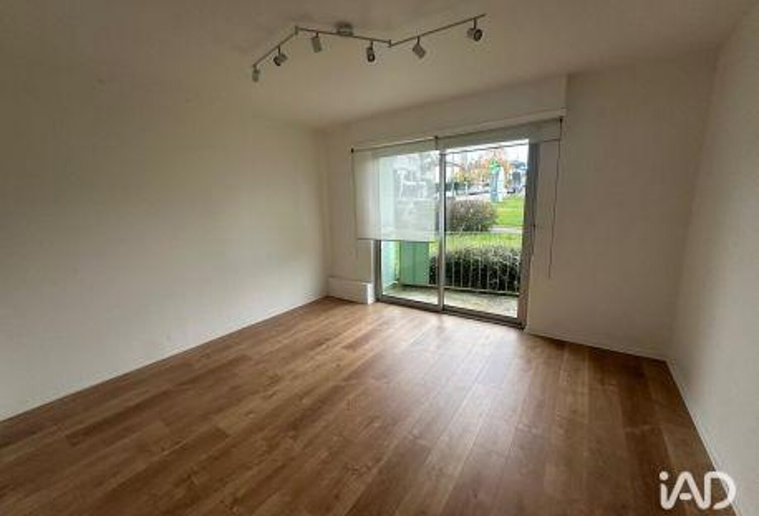 Location Bureaux 70 m&sup2; — photo 1