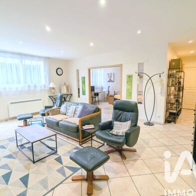 Appartement 4 pièces 309000 €