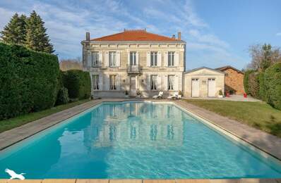 Maison en pierre de 10 pièces principales — photo du bien