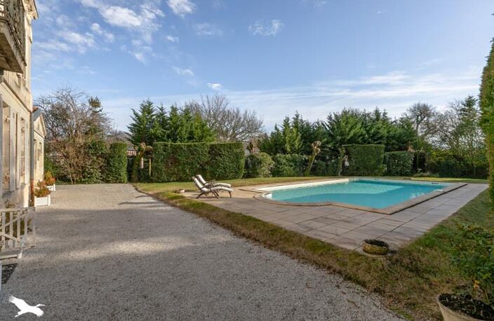 Maison en pierre de 10 pièces principales — photo 5
