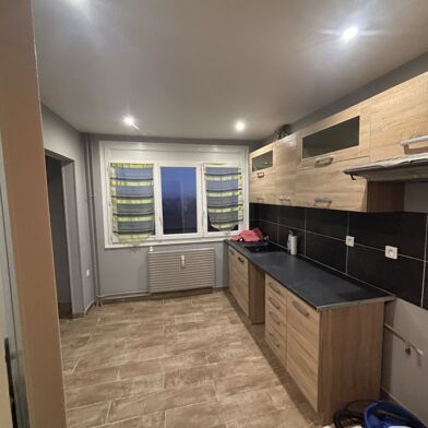 Appartement 4 pièces 101500 €