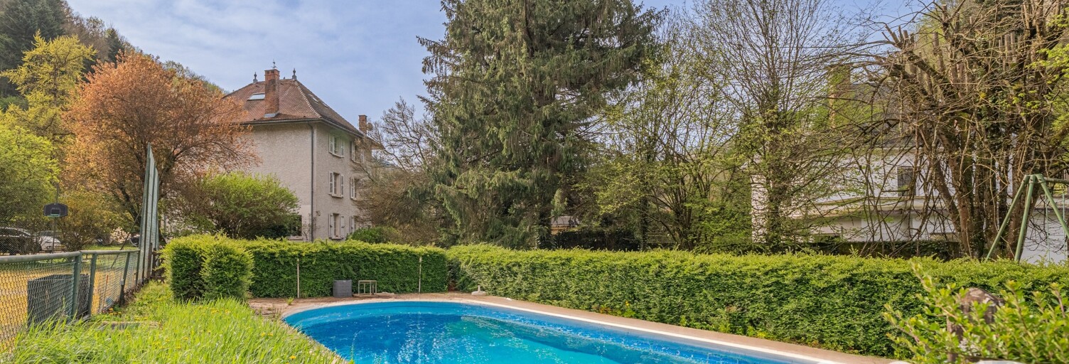 Maison 10 Pièces 231 m² à vendre à Saint-Martin-d'Uriage (38410)