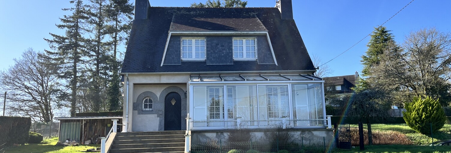 Maison 4 Pièces 107 m² à vendre à Plounévézel (29270)