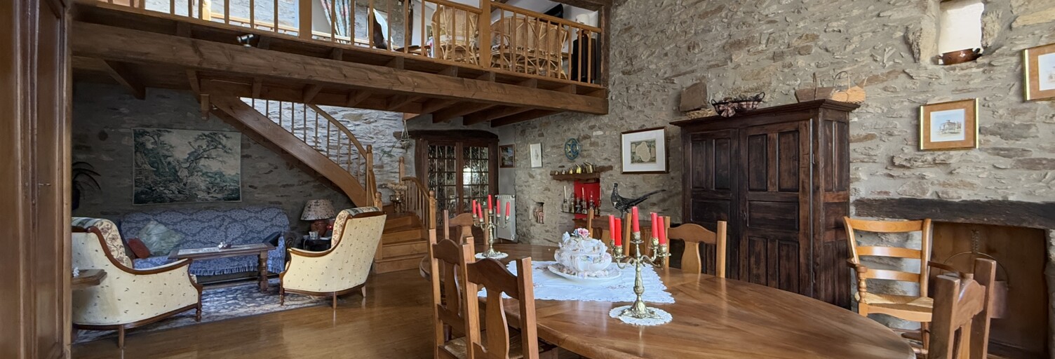 Maison 4 Pièces 228 m² à vendre à Sauveterre-de-Rouergue (12800)