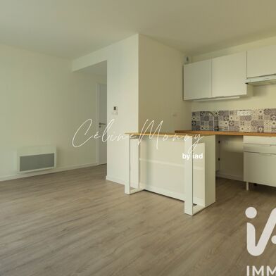 Appartement 2 pièces 690 €