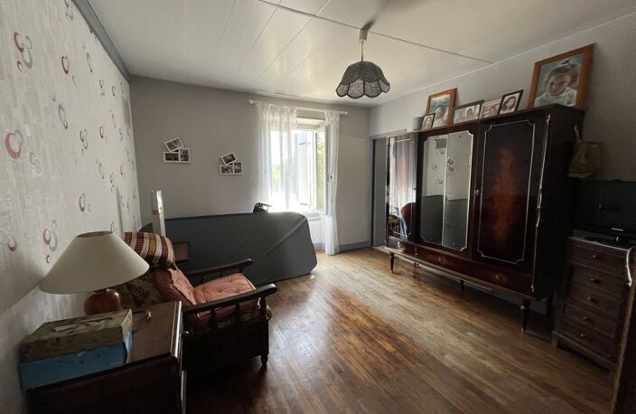 Maison en pierre de 5 pièces principales — photo 2