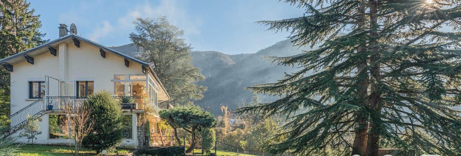 Maison 6 Pièces 196 m² à vendre à Vif (38450)