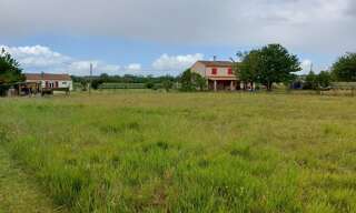 Terrain  1503 m² à vendre à Champagnac (17500)