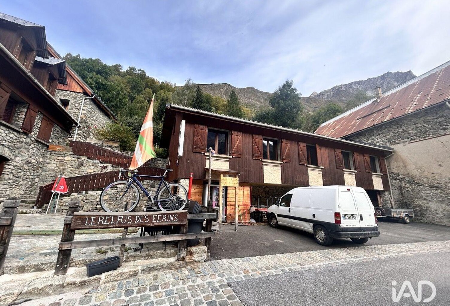 Vente Murs commerciaux 89 m&sup2; — photo 1
