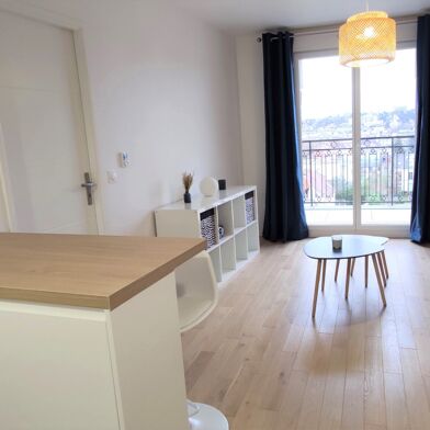 Appartement 2 pièces 1120 €