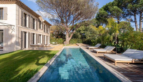 Villa / Maison 7 pièces  à vendre Gassin 83580