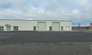 Commerce  396 m² à louer à Saint-Jean-Kourtzerode (57370)