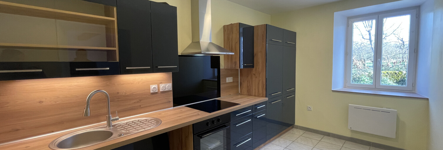 Appartement 3 Pièces 64 m² à louer à Saint-Jean-le-Vieux (64220)