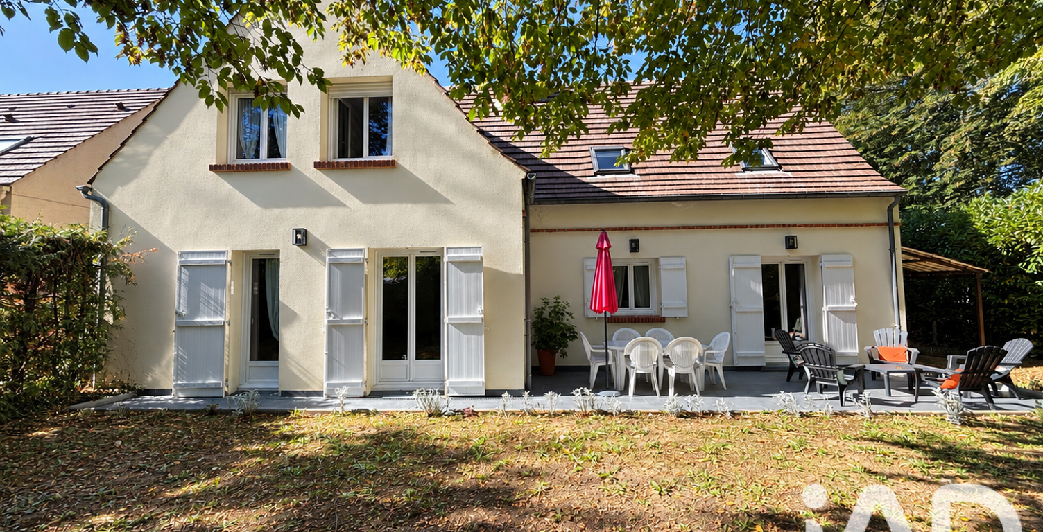 Vente Maison/villa 8 pièces — photo 1