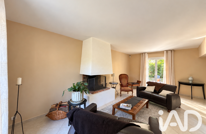 Vente Maison/villa 8 pièces — photo 2