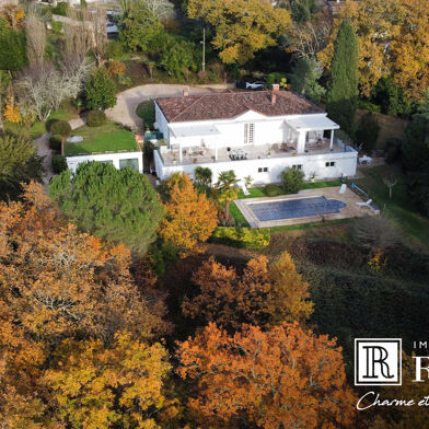 Maison 7 pièces 868000 €