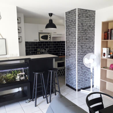 Appartement 2 pièces 623 €