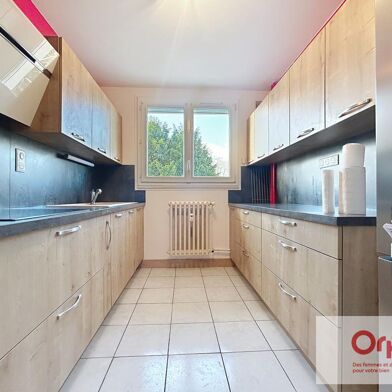 Appartement 3 pièces 650 €