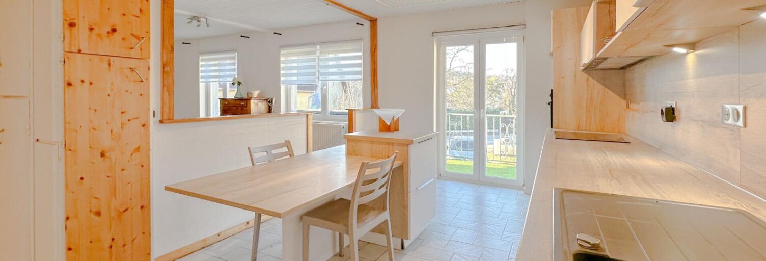 Maison 7 Pièces 163 m² à vendre à Mathay (25700)