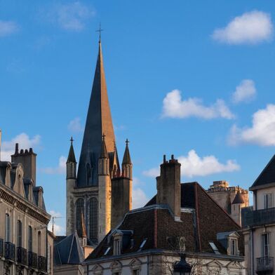 Appartement 4 pièces 275000 €