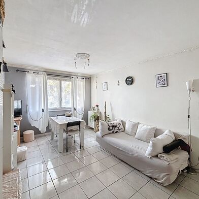 Appartement 3 pièces 156000 €