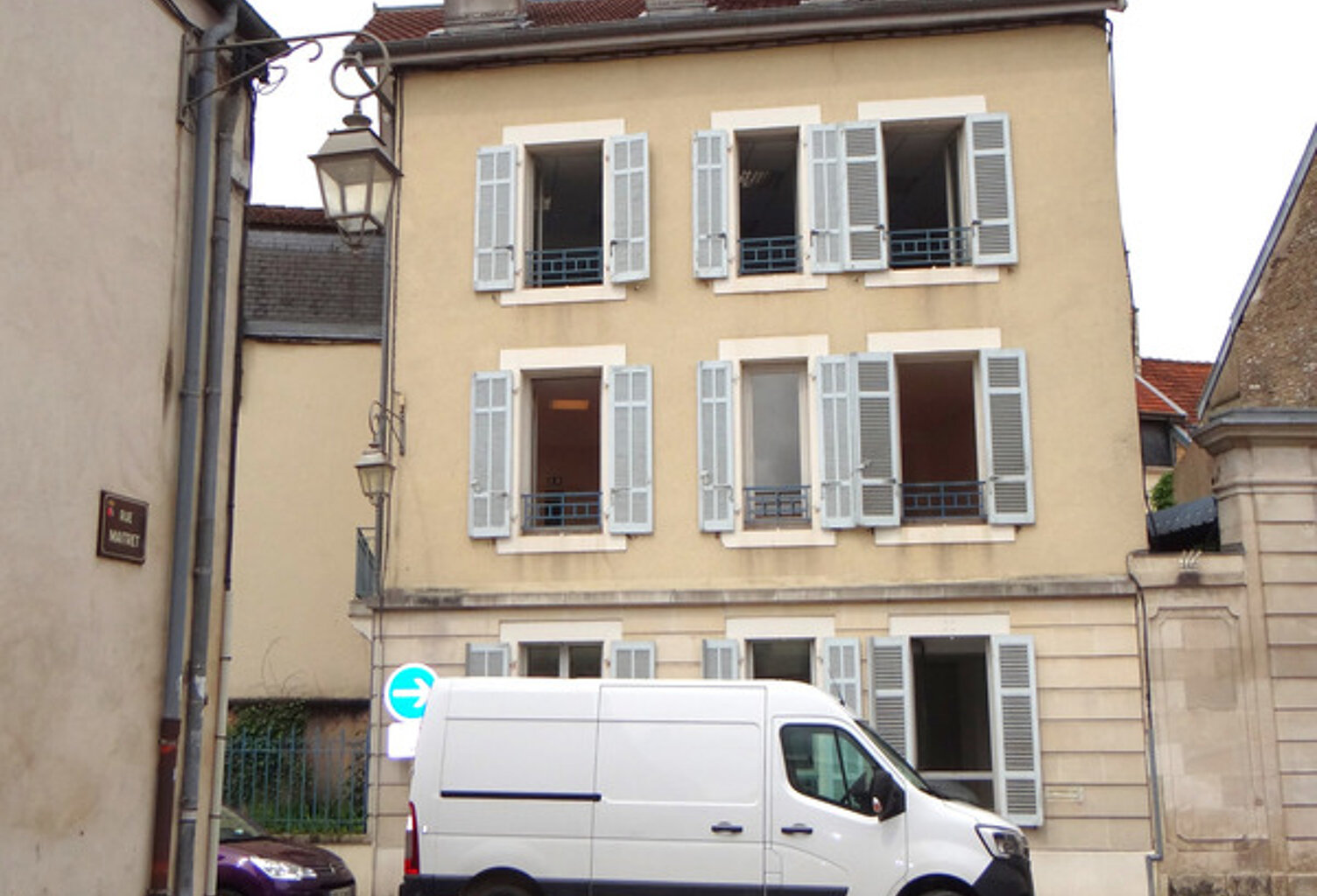 Habitation / Local / Bureau / Immeuble — photo 1