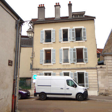 Maison 6 pièces 136000 €