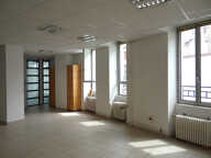 Habitation / Local / Bureau / Immeuble — photo 4