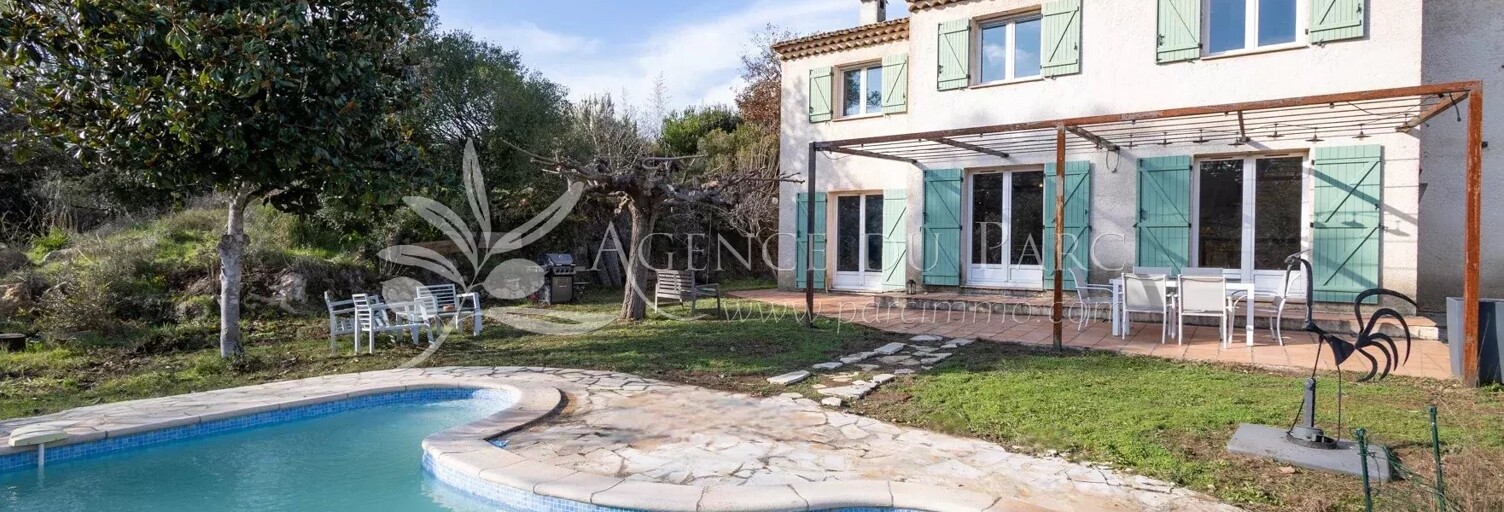 Maison 5 Pièces 180 m² à vendre à Roquefort-les-Pins (06330)