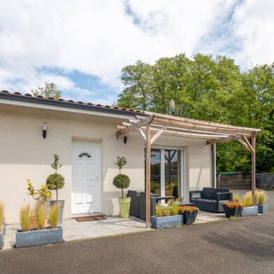 Maison 4 pièces 1440 €