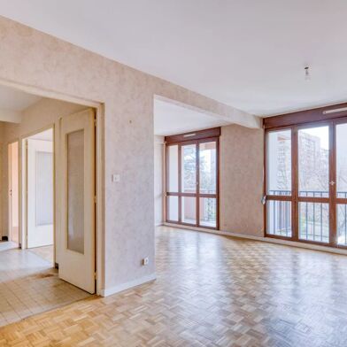 Appartement 5 pièces 260000 €