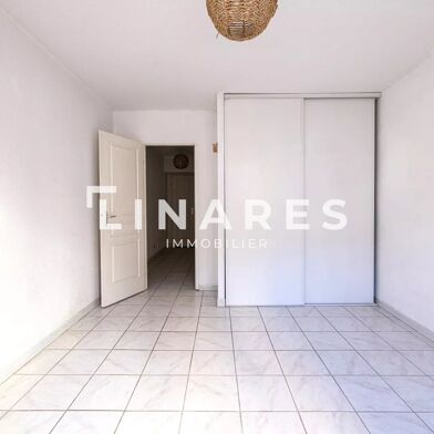 Immeuble  396000 €