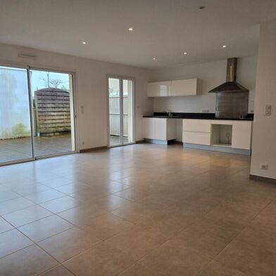 Maison 4 pièces 1300 €