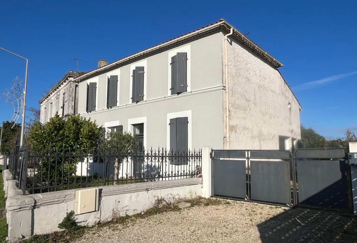 Maison À Vendre — photo 1