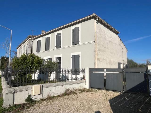 Maison À Vendre — photo du bien