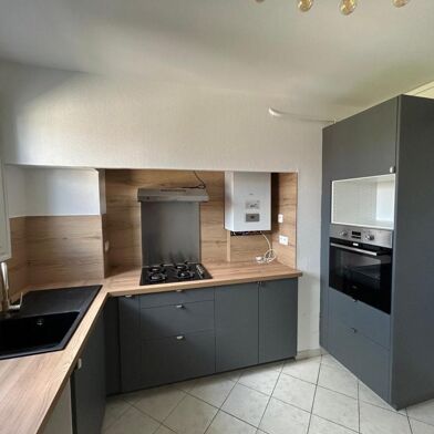 Appartement 4 pièces 950 €