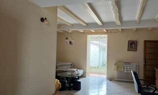 Maison 6 Pièces 250 m² à vendre à Saint-Jean-d'Angély (17400)