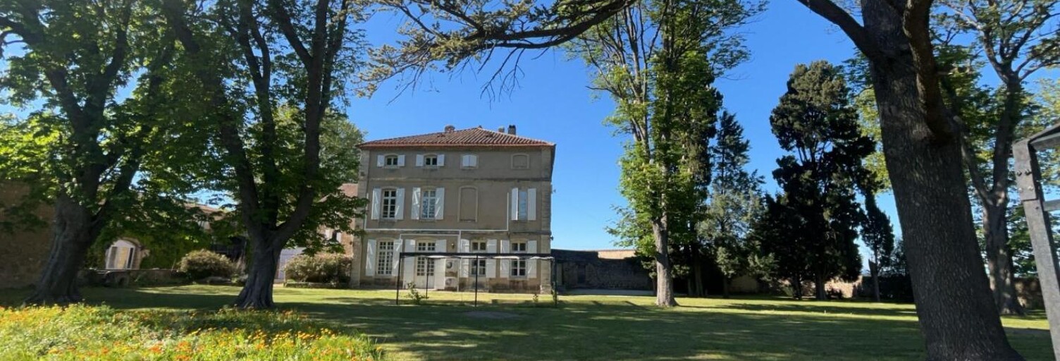 Maison 19 Pièces 900 m² à vendre à Saint-Geniès-de-Comolas (30150)