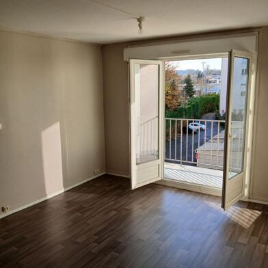 Appartement 3 pièces 611 €