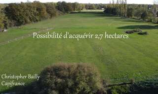 property.type.service  5279 m² à vendre à Bourbon-Lancy (71140)