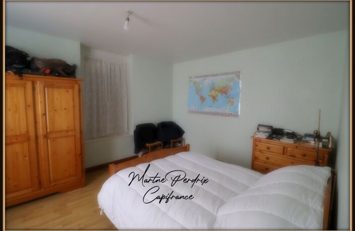 Maison 101 m², 3 pièces à CORMOZ (01) — photo 5