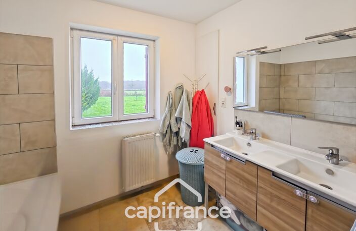 Dpt nièvre (58), DORNES, Maison à vendre 6 pièces, 152m², terrain 4700m², dépendances — photo 3